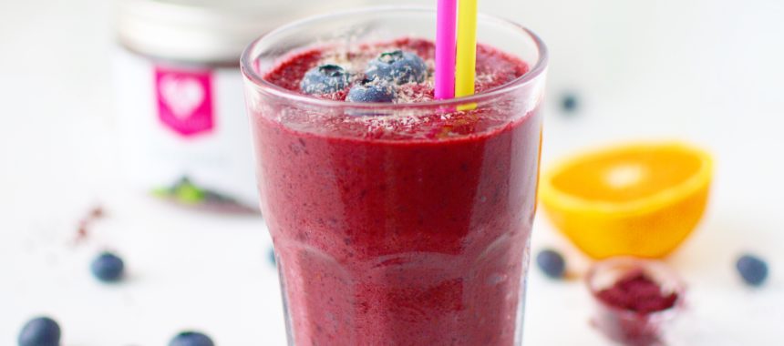 Fruchtiger Acai-Smoothie